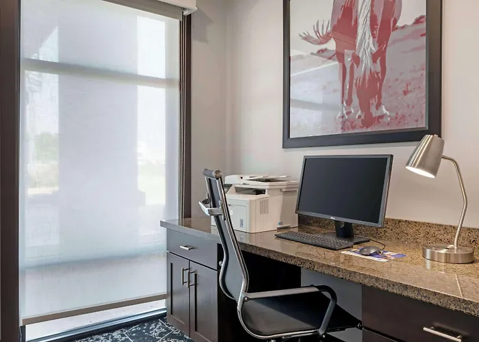 Best Western Carthage Inn & Suites